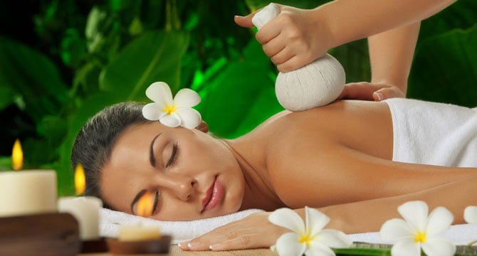 Massagem com Pindas Chinesas
